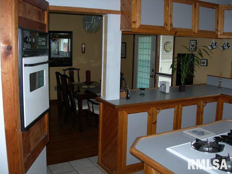 5650 Country Club Road Murphysboro, IL 62966 - Photo 7 of 22