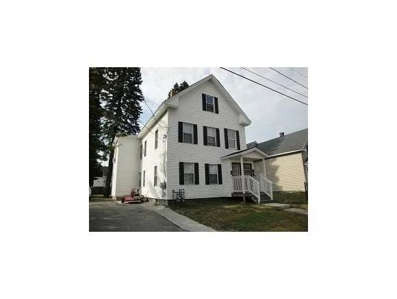 $2,341 | 22 Ferry Street, Unit 2, Manchester, NH 03102
