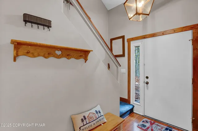 $214,900 | 39 Free Style Lake, Lake Harmony, PA 18624