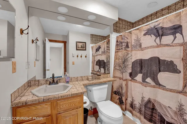 $214,900 | 39 Free Style Lake, Lake Harmony, PA 18624