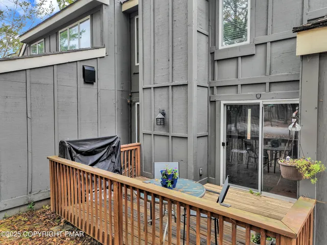 $214,900 | 39 Free Style Lake, Lake Harmony, PA 18624