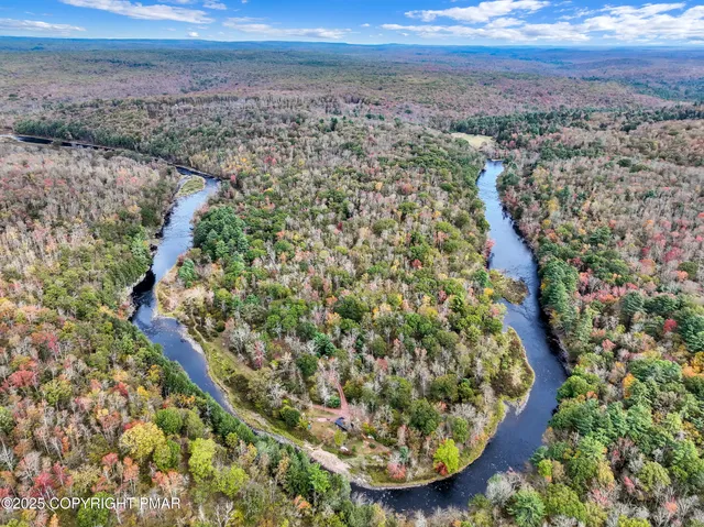 $214,900 | 39 Free Style Lake, Lake Harmony, PA 18624