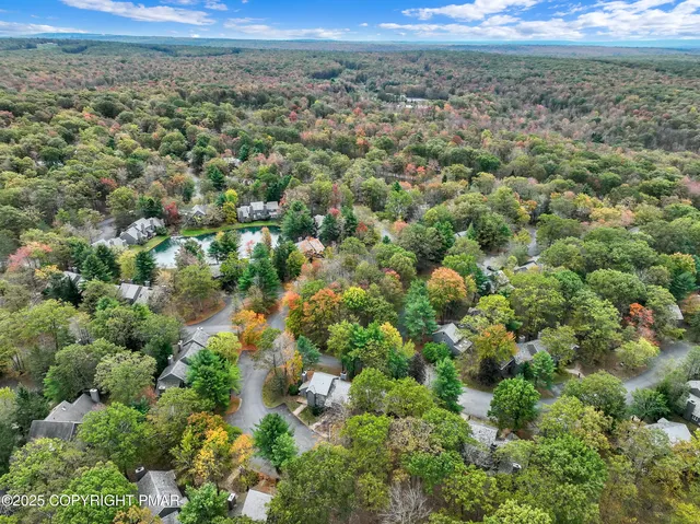 $214,900 | 39 Free Style Lake, Lake Harmony, PA 18624