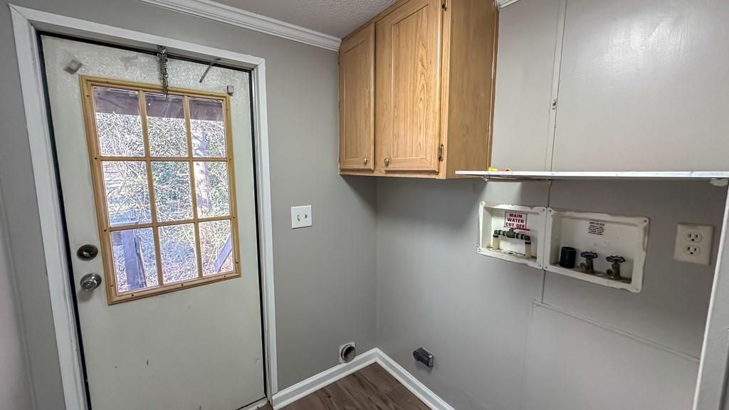 1135 Cavender Road Southeast Dalton, GA 30721 - Photo 10 of 24 Gallery Image 10