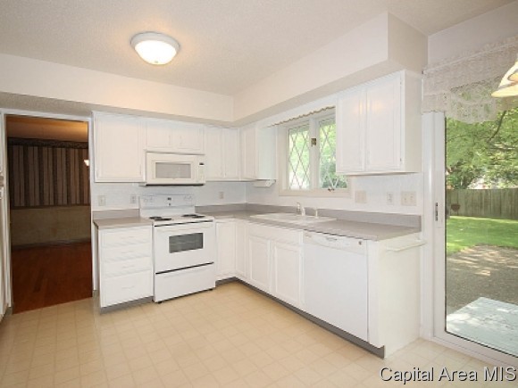 316 Oxford Road Springfield, IL 62704 - Photo 5 of 24