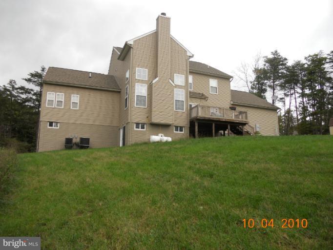 2493 Hunting Ridge Road Winchester, VA 22603 - Photo 4 of 27 Exterior (Rear)