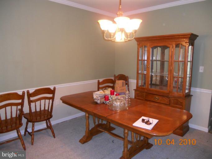 2493 Hunting Ridge Road Winchester, VA 22603 - Photo 6 of 27 Dining Room