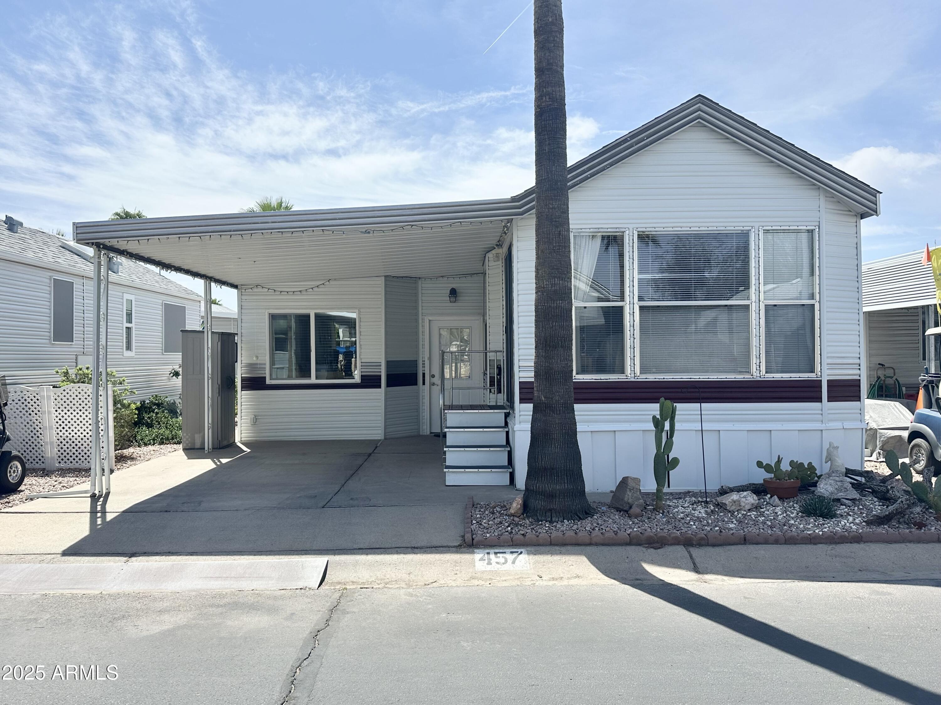 457 South Jasper Drive Apache Junction, AZ 85119 - Photo 2 of 51 ROOMY CARPORT