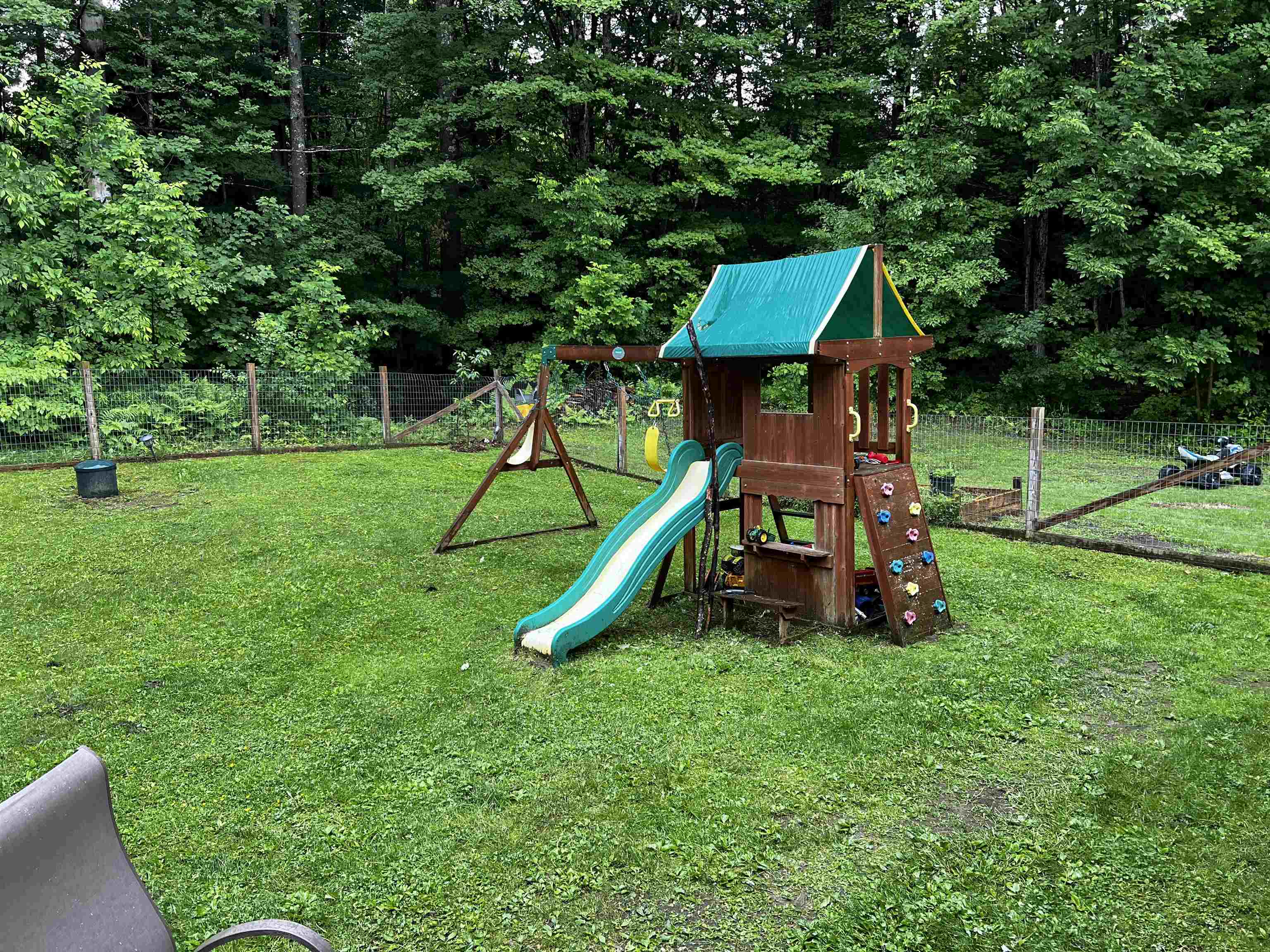 345 Danby Pawlet Road Danby, VT 05739 - Photo 7 of 38