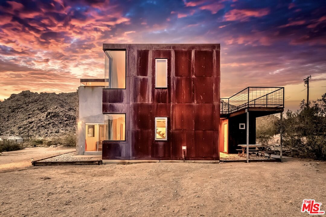 63131 Rocking Chair Road Joshua Tree, CA 92252 - Photo 4 of 66