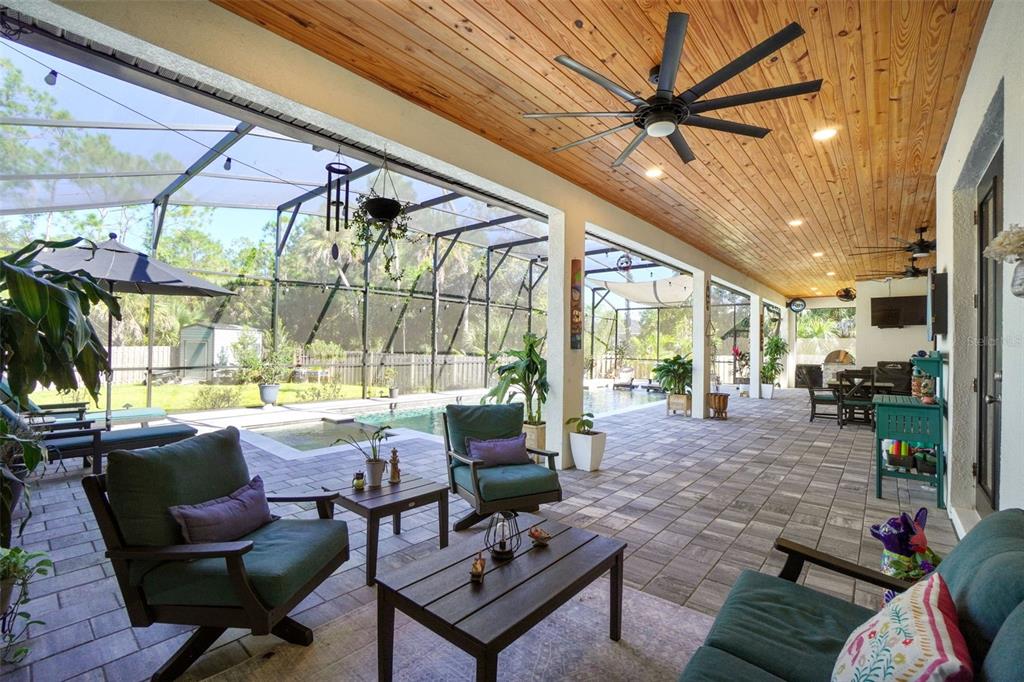 3230 Pheasant Trail Mims, FL 32754 - Photo 43 of 71 a living room filled with furniture