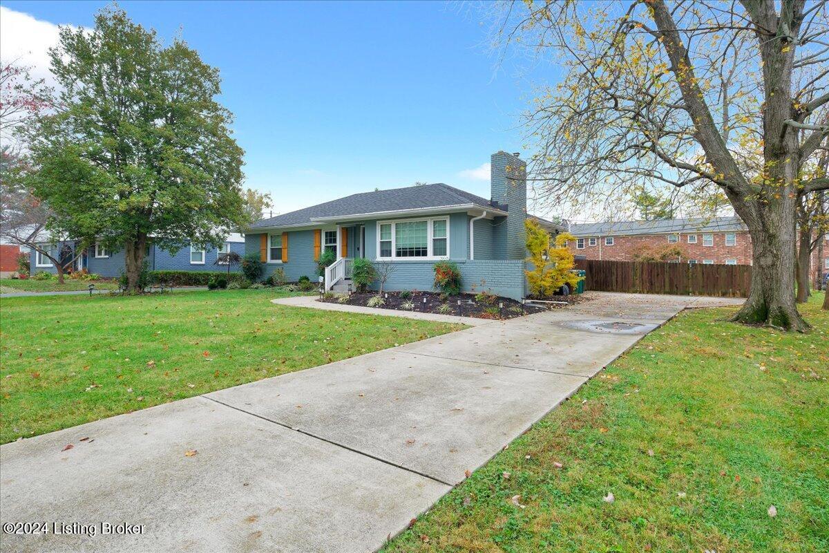 207 Brunswick Road Louisville, KY 40207 - Photo 2 of 38 Welcome Home!