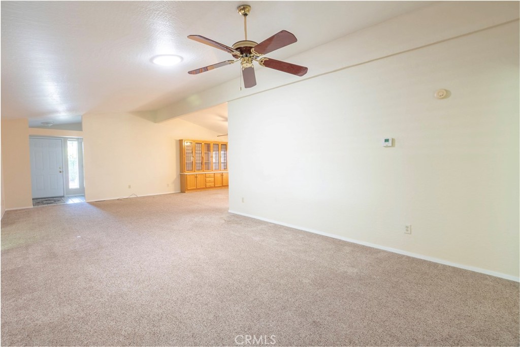 2050 Springfield Drive, Unit 149 Chico, CA 95928 - Photo 15 of 45 Living room