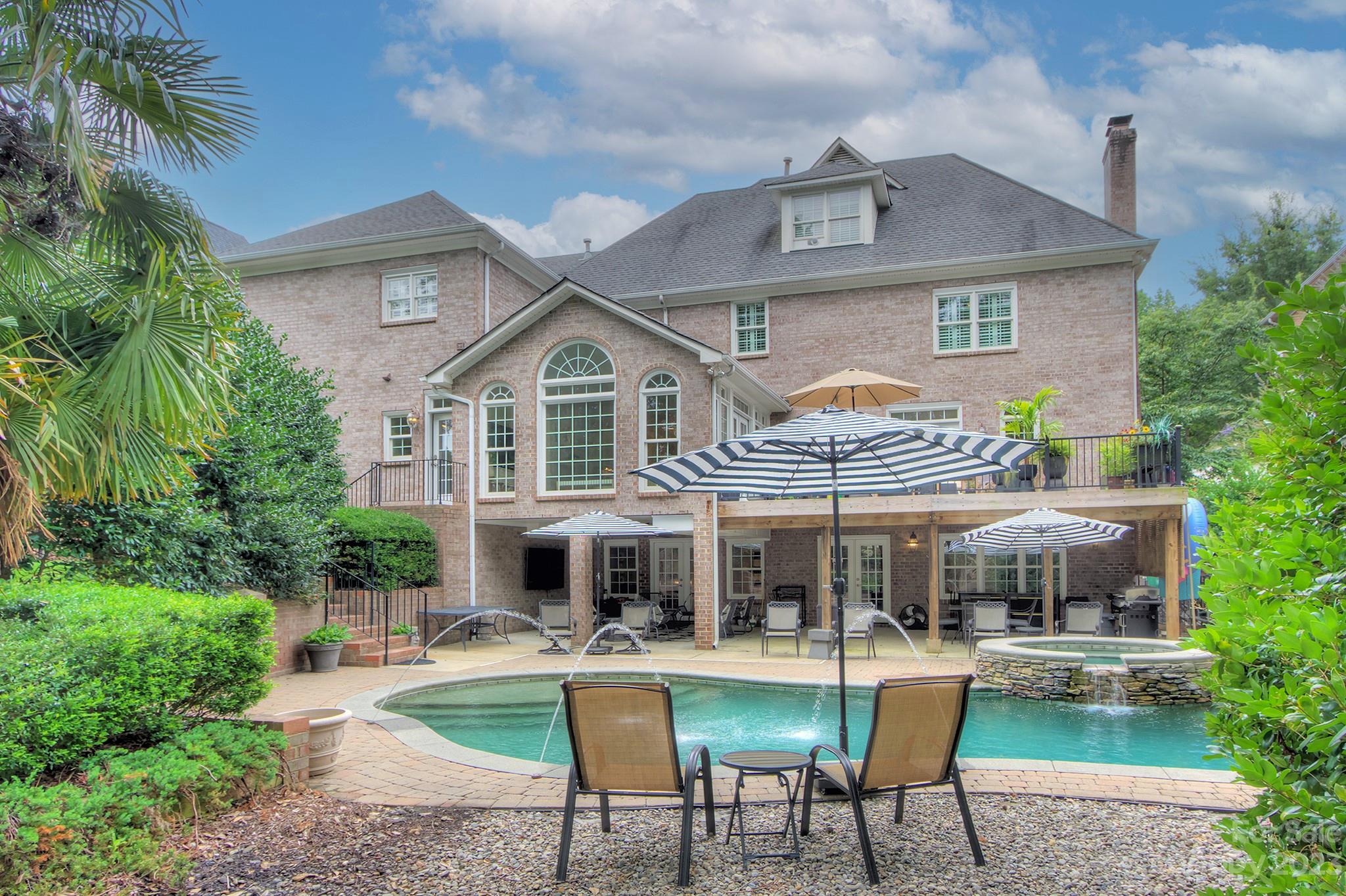 1200 Lost Oak Road Charlotte, NC 28270 - Photo 2 of 38 Gallery Image 2