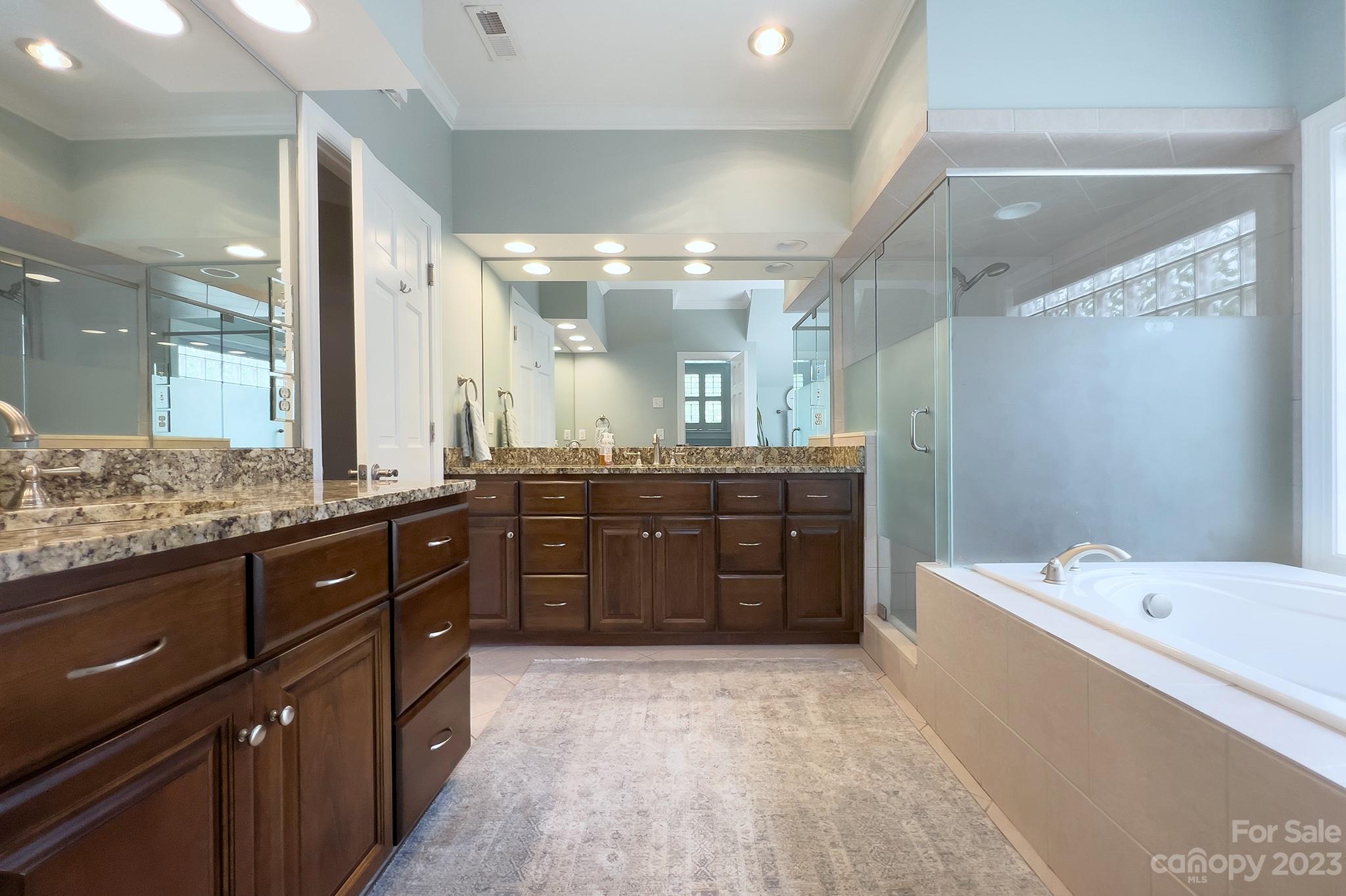 1200 Lost Oak Road Charlotte, NC 28270 - Photo 21 of 38 Gallery Image 21