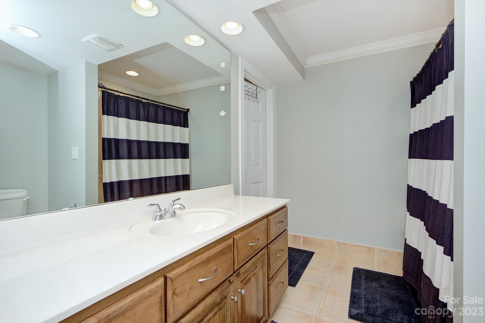 1200 Lost Oak Road Charlotte, NC 28270 - Photo 24 of 38 Gallery Image 24
