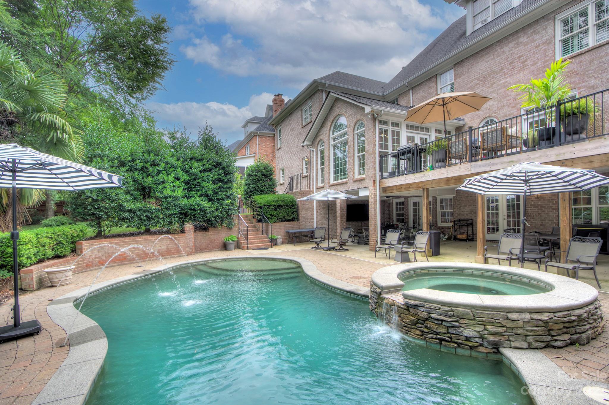 1200 Lost Oak Road Charlotte, NC 28270 - Photo 4 of 38 Gallery Image 4