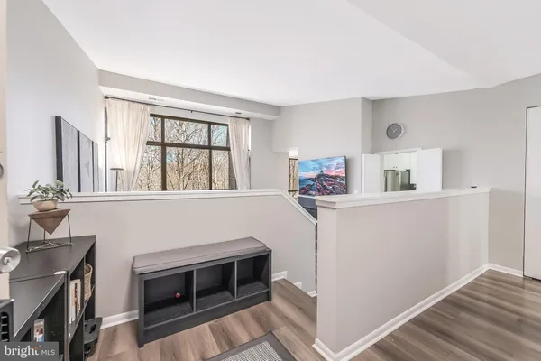 $384,000 | 11564 Rolling Green Court, Unit 12/301B, Reston, VA 20191