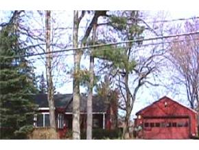 12 Bog Road Goffstown, NH 03045 - Photo 2 of 4