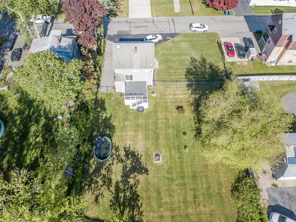8 Perry Street Fairhaven, MA 02719 - Photo 17 of 18 Gallery Image 17