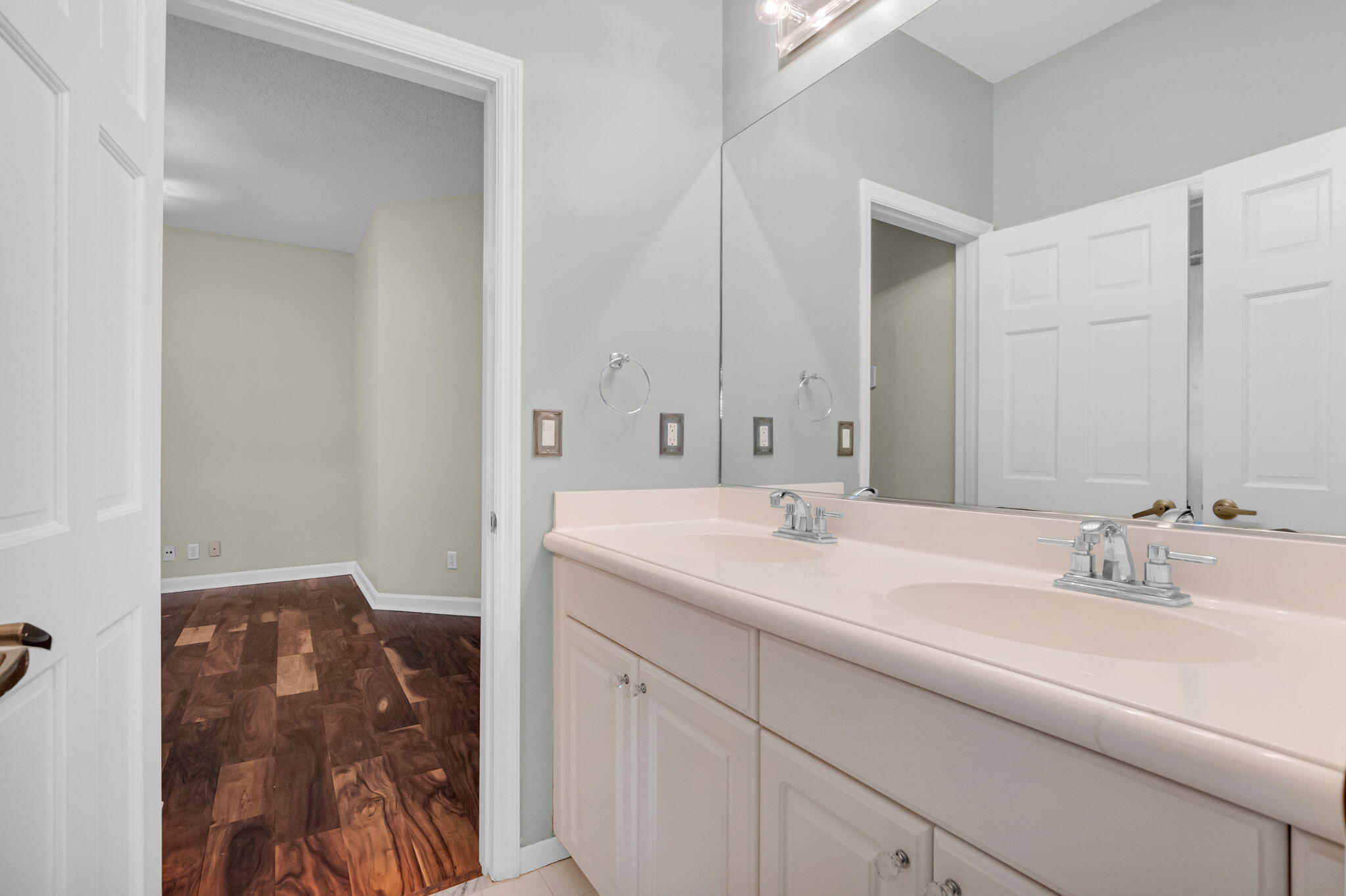 1690 Southwest 2nd Avenue Boca Raton, FL 33432 - Photo 41 of 72 47-web-or-mls-DSC_0406