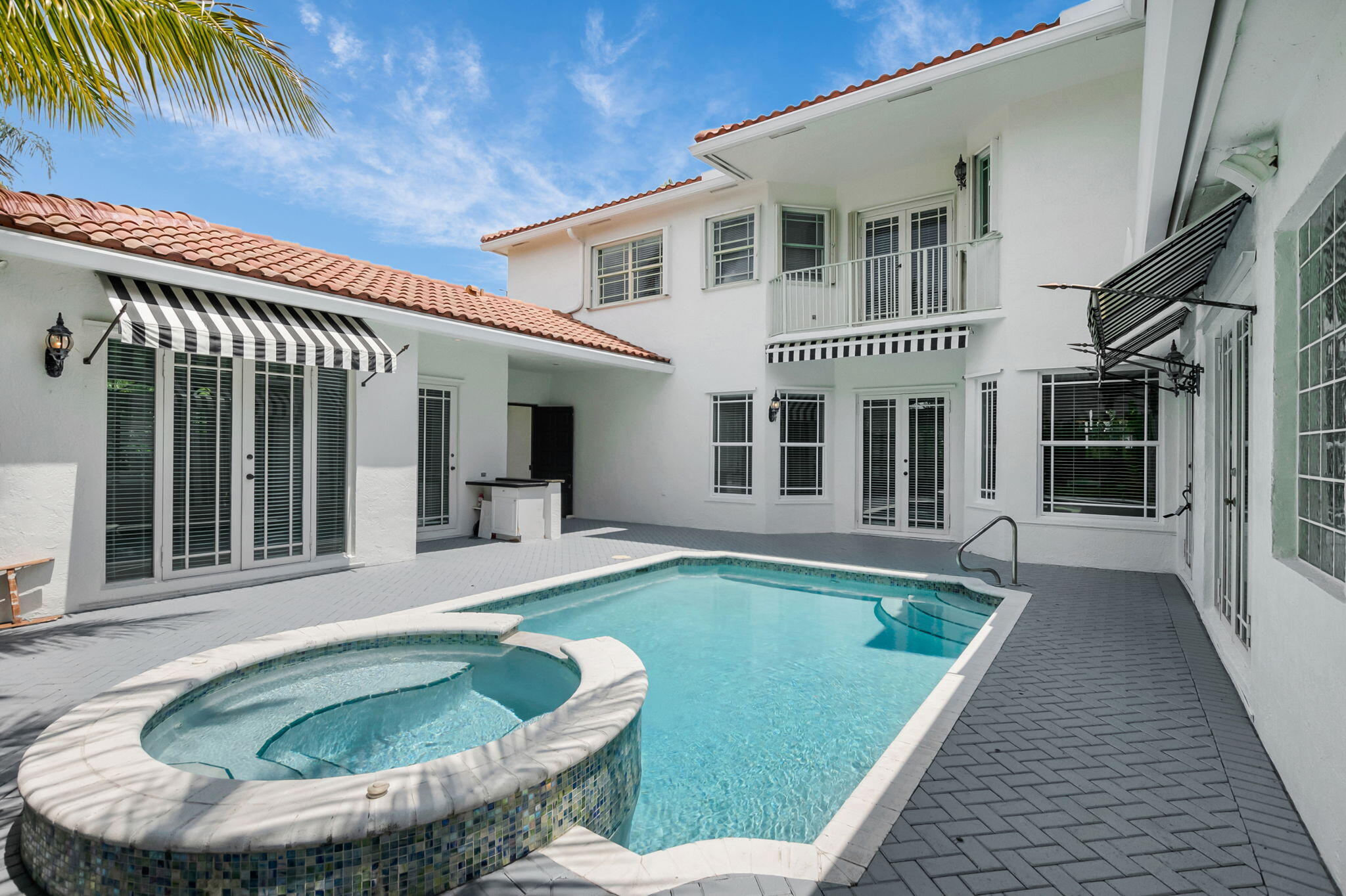 1690 Southwest 2nd Avenue Boca Raton, FL 33432 - Photo 47 of 72 53-web-or-mls-DSC_0294