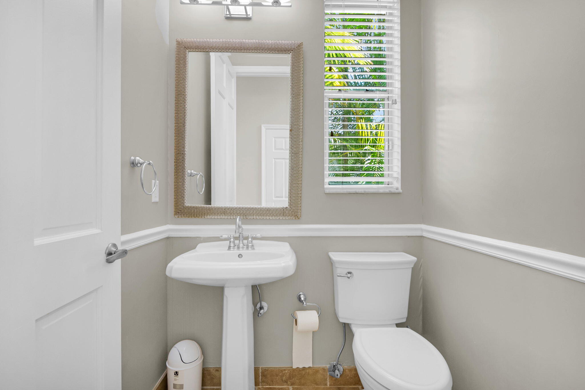 1690 Southwest 2nd Avenue Boca Raton, FL 33432 - Photo 50 of 72 29-web-or-mls-DSC_0276