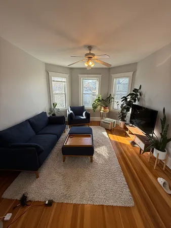$2,950 | 126 Neponset Avenue, Unit 3, Boston, MA 02122