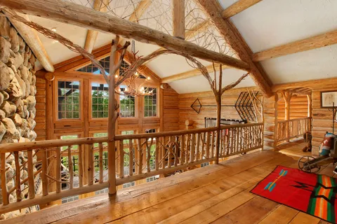 377 Little Noyac Path, Water Mill, NY 11976