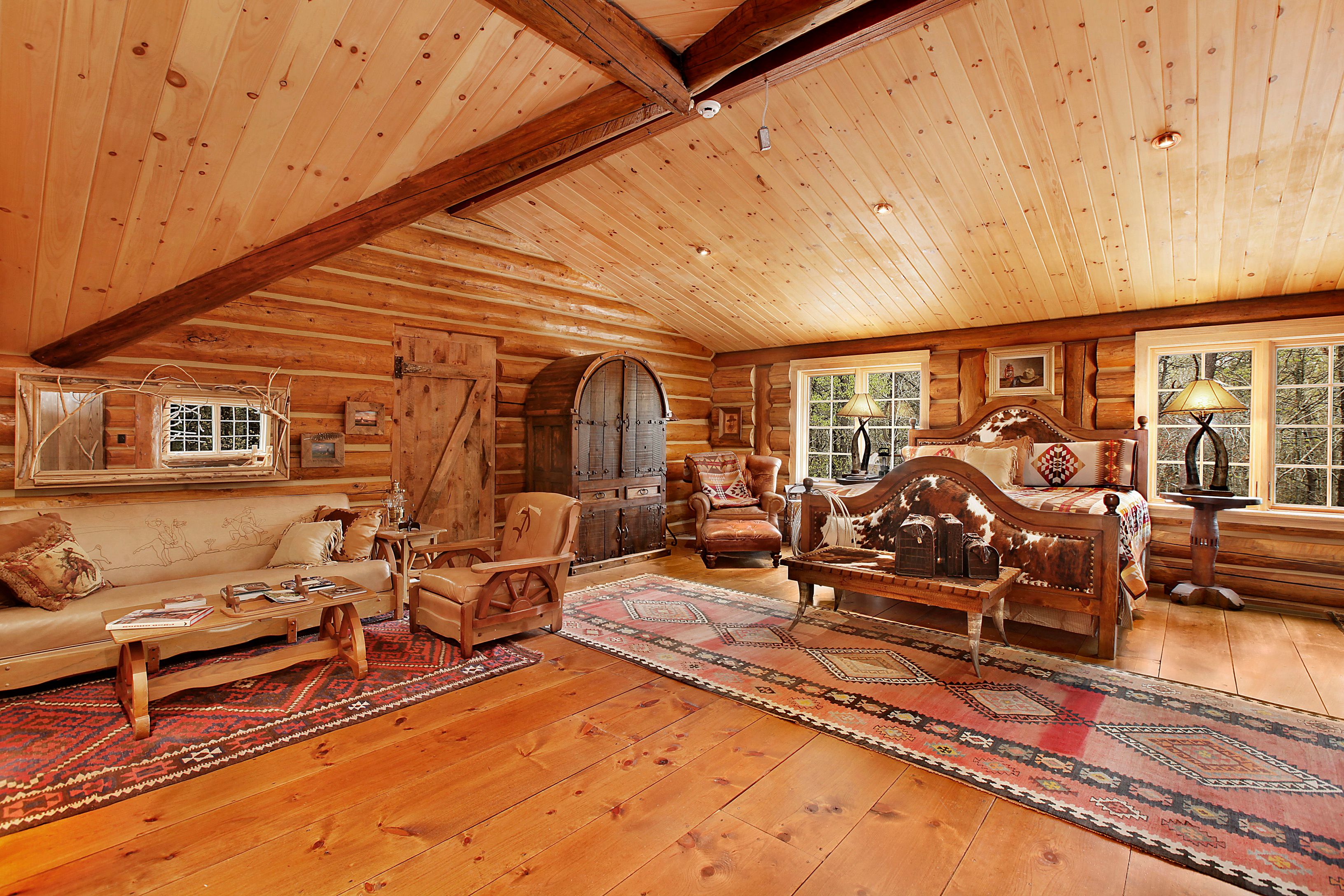 377 Little Noyac Path Water Mill, NY 11976 - Photo 6 of 12