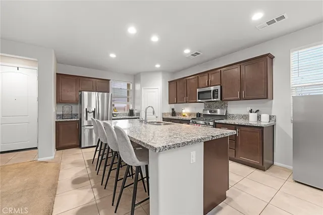 $605,000 | 40146 Calle Real, Murrieta, CA 92563