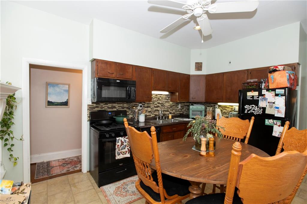 411 Hampton Street Pittsburgh, PA 15221 - Photo 8 of 42 Unit 1 Dining Area