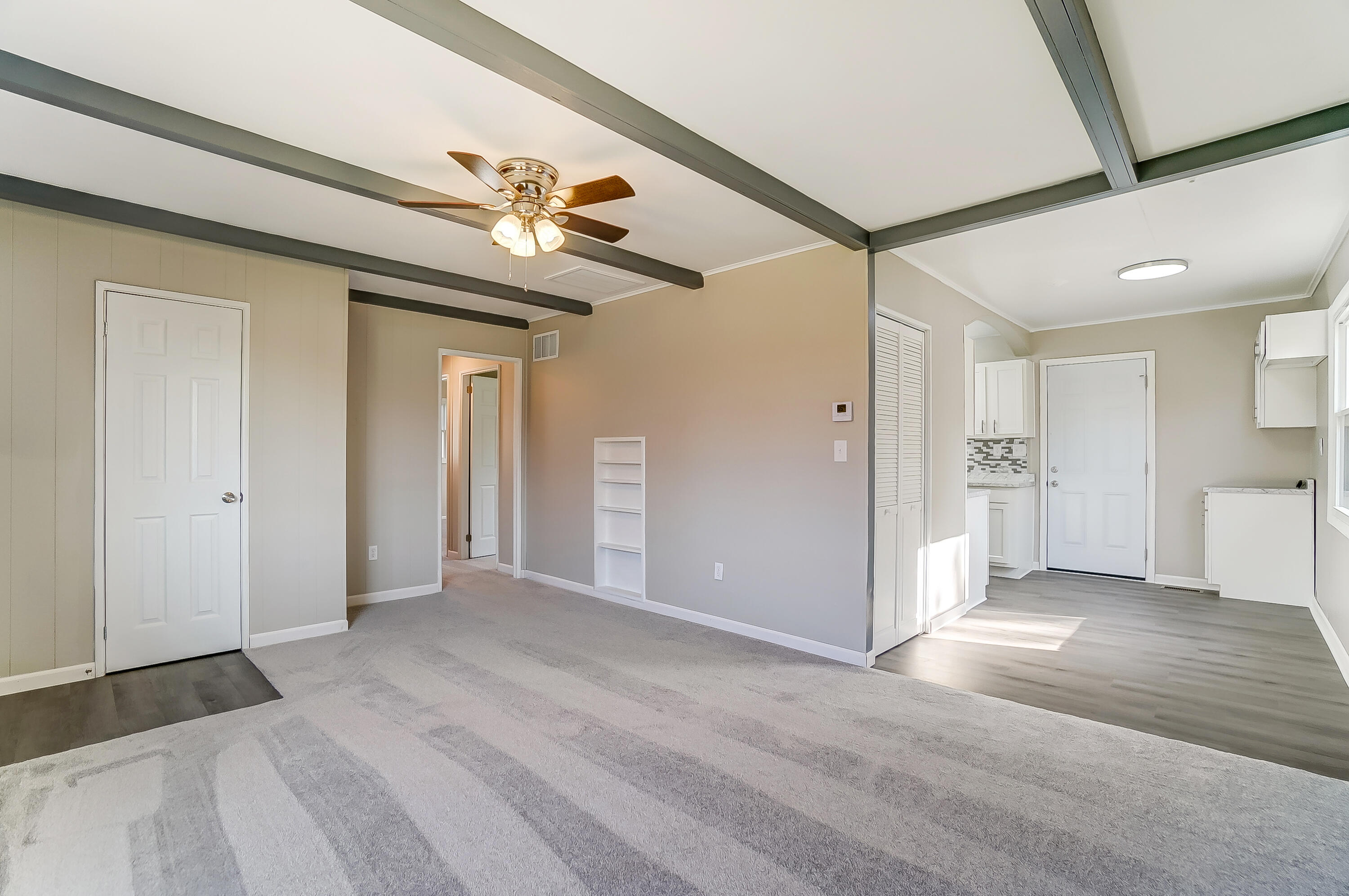 412 Mt Joy Street Springfield, OH 45505 - Photo 7 of 31
