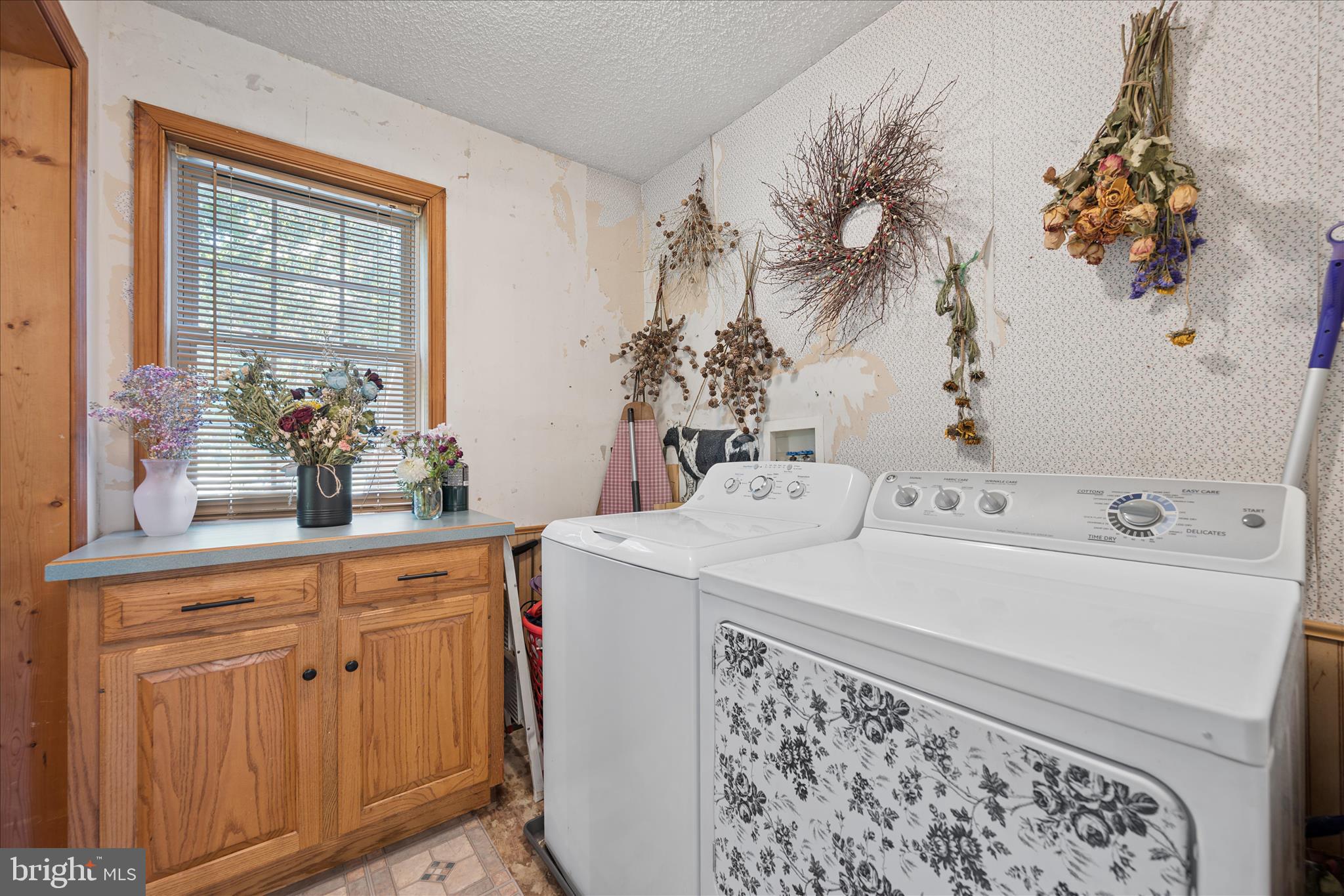 8354 Mountain Laurel Road Boonsboro, MD 21713 - Photo 16 of 91 Laundry Room