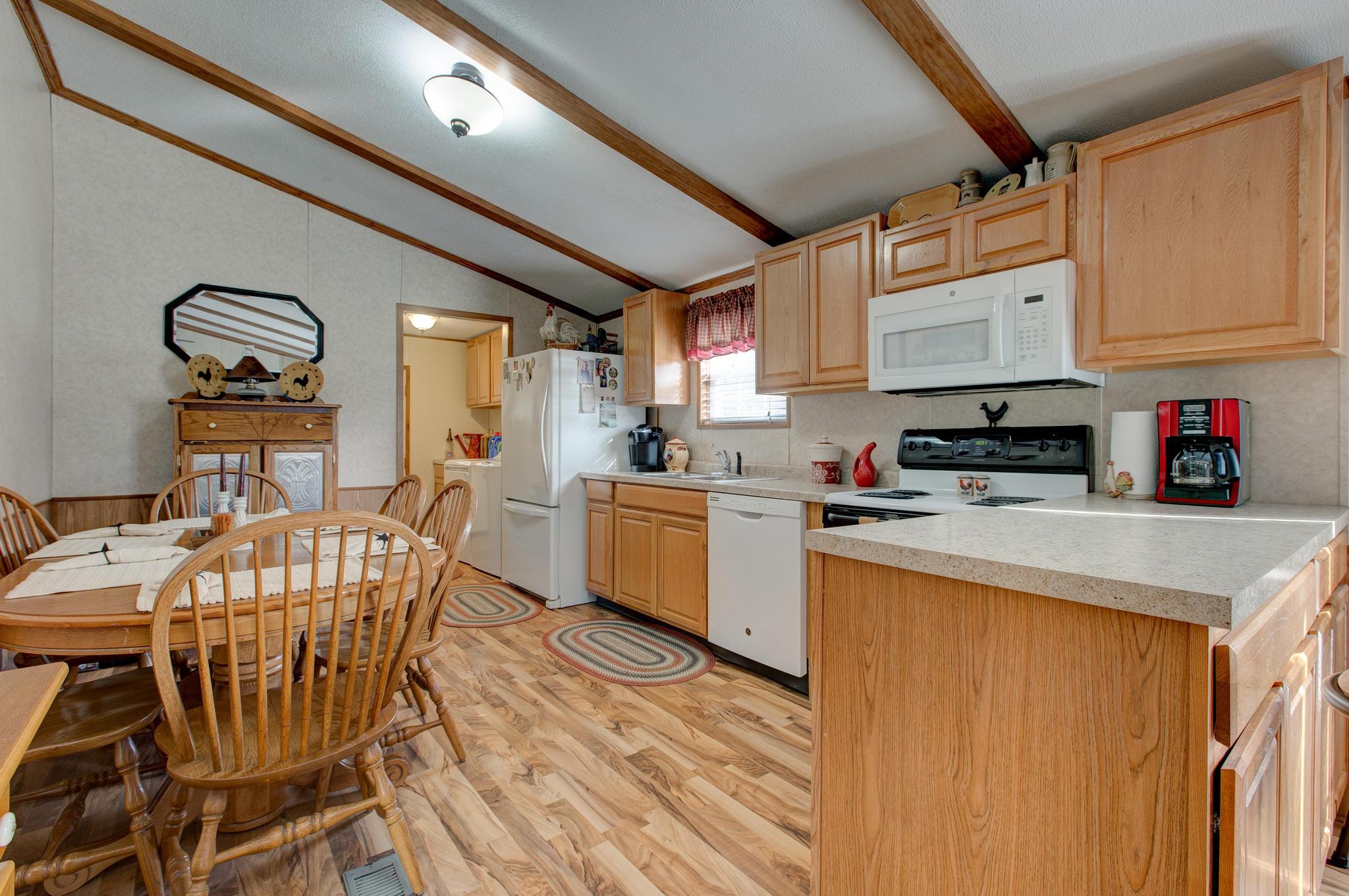 9600 Cranston Road Morehead, KY 40351 - Photo 9 of 13 261A6469_70_71