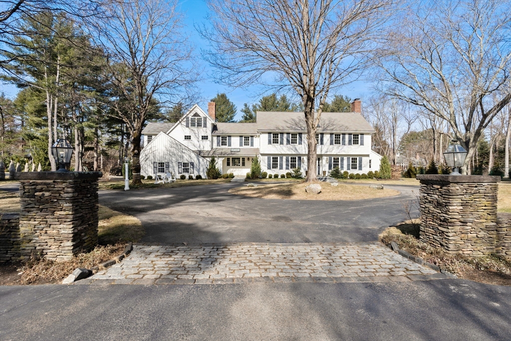 39 Westerly Road Weston, MA 02493 - Photo 1 of 40 Gallery Image 1