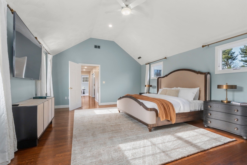 39 Westerly Road Weston, MA 02493 - Photo 21 of 40 Gallery Image 21