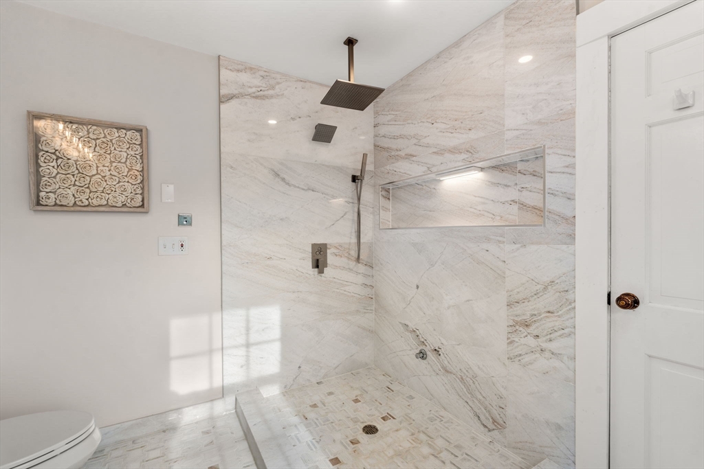 39 Westerly Road Weston, MA 02493 - Photo 27 of 40 Gallery Image 27