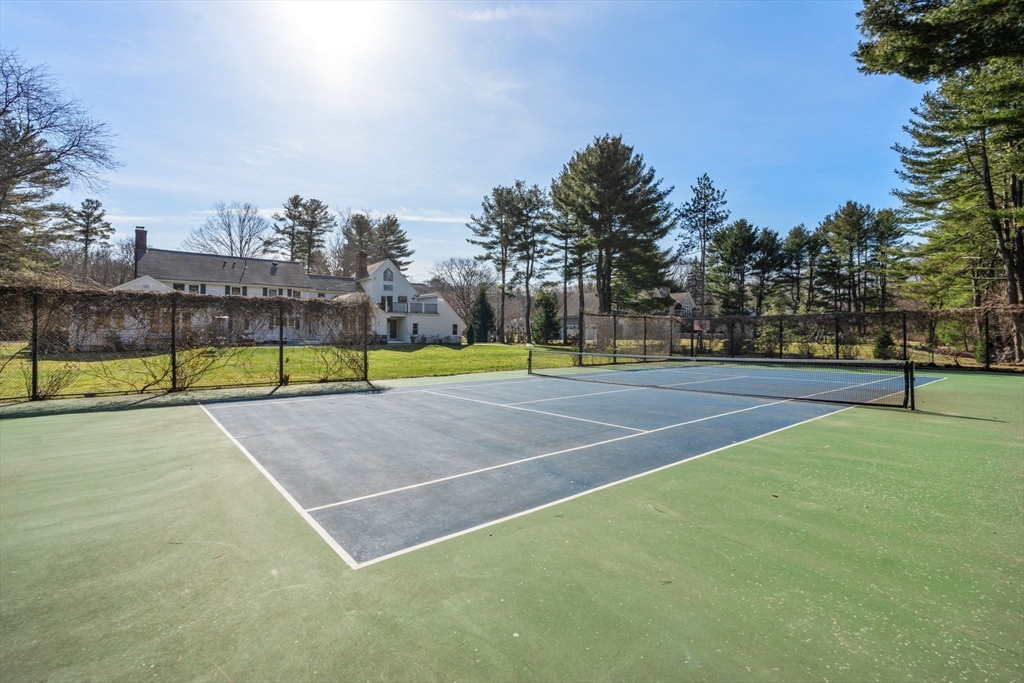 39 Westerly Road Weston, MA 02493 - Photo 3 of 40 Gallery Image 3