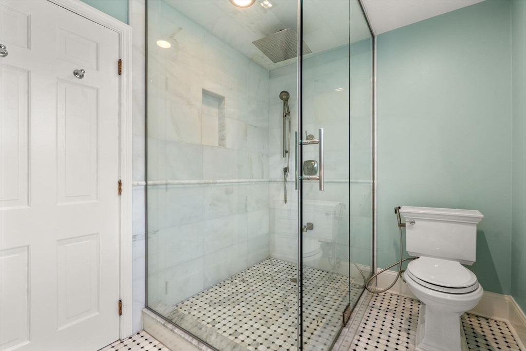 39 Westerly Road Weston, MA 02493 - Photo 32 of 40 Gallery Image 32