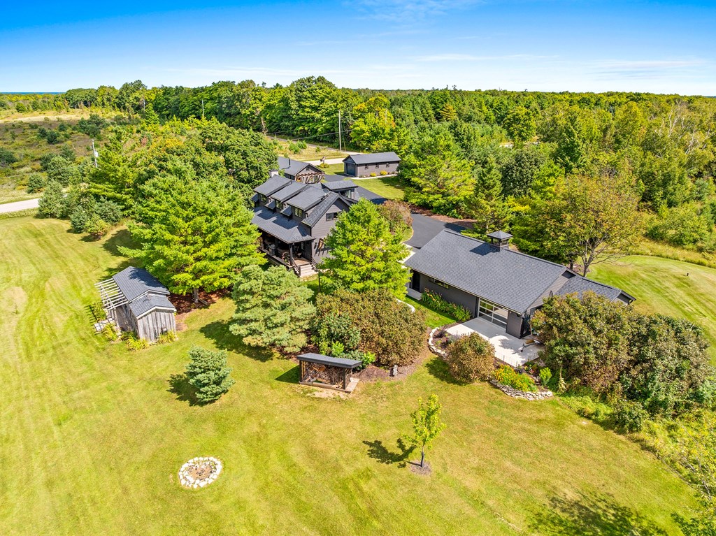 633 Isle View Road Ellison Bay, WI 54210 - Photo 5 of 78