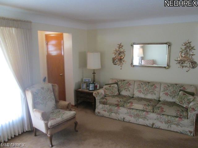11805 Fordham Road Garfield Heights, OH 44125 - Photo 4 of 10