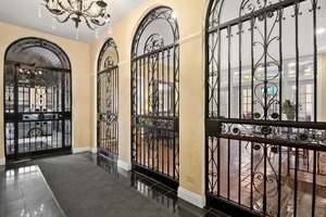 60 East Scott Street, Unit 703 Chicago, IL 60610 - Photo 22 of 27 a view of a interior of the house