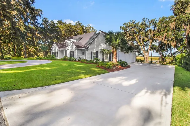 $750,000 | 1329 Coopers Landing Drive Northeast, Townsend, GA 31331