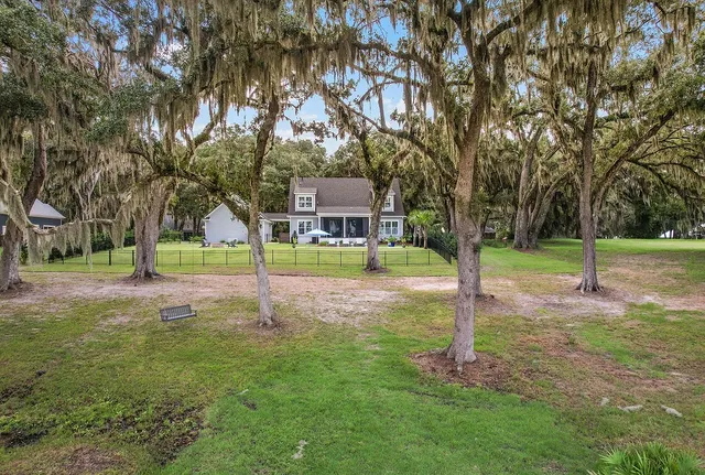 $750,000 | 1329 Coopers Landing Drive Northeast, Townsend, GA 31331