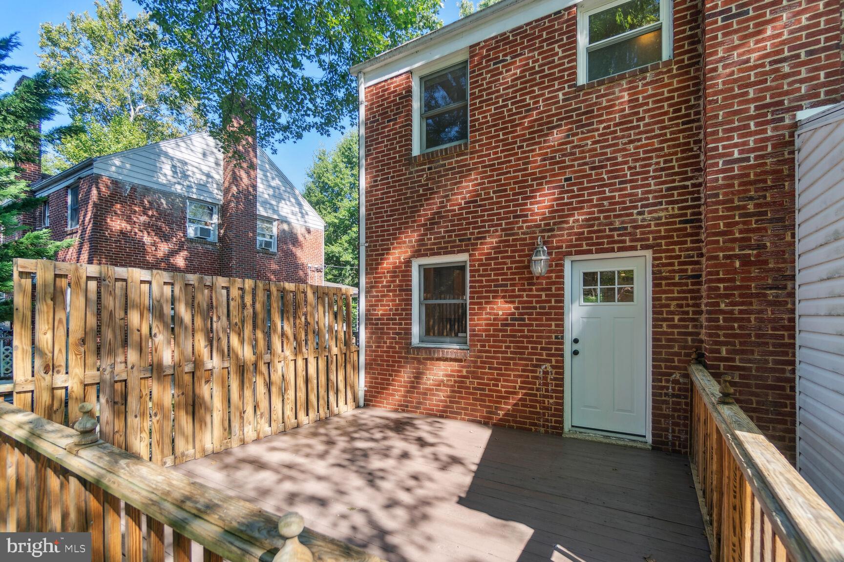 6982 Fairfax Drive Arlington, VA 22213 - Photo 19 of 28