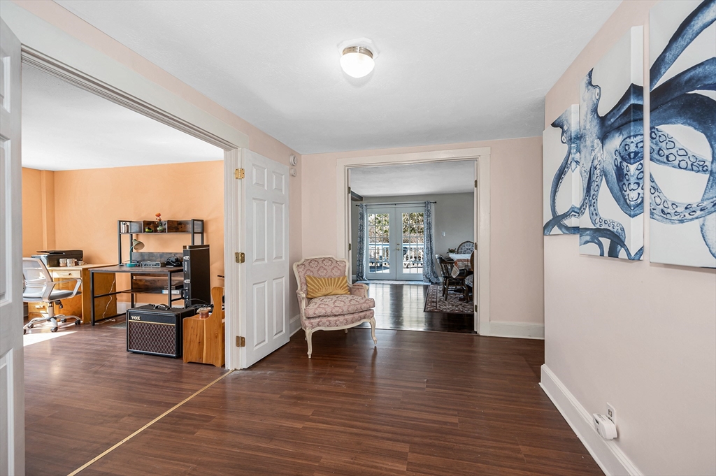 101 Hunt Road Chelmsford, MA 01824 - Photo 12 of 37 Gallery Image 12