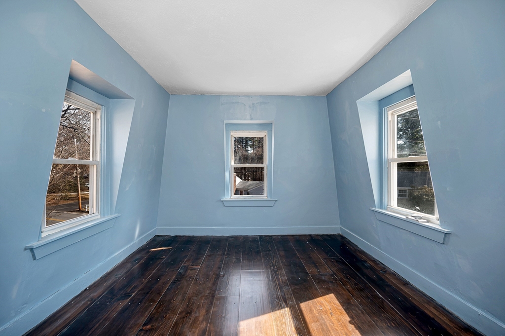 101 Hunt Road Chelmsford, MA 01824 - Photo 22 of 37 Gallery Image 22