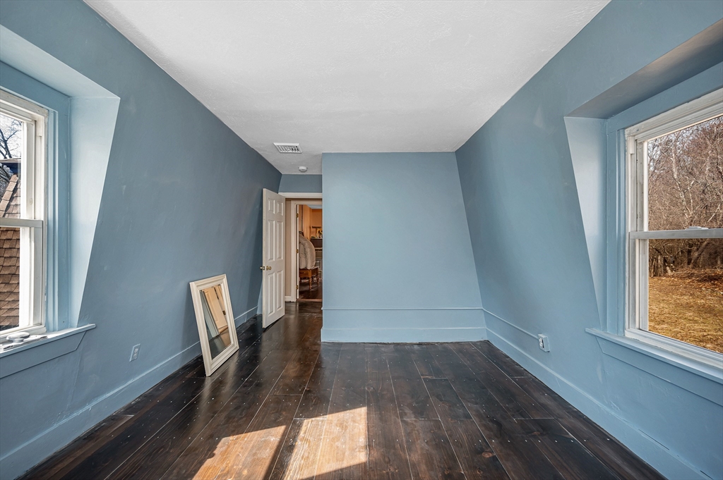 101 Hunt Road Chelmsford, MA 01824 - Photo 23 of 37 Gallery Image 23
