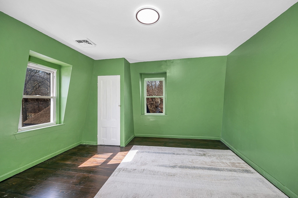 101 Hunt Road Chelmsford, MA 01824 - Photo 24 of 37 Gallery Image 24